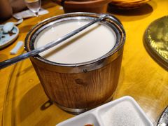 -国庆鱼头鱼尾馆(盛世华庭店)