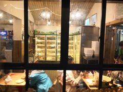 面包甜点陈列柜-拈签一笑黄牛肉辣卤串串