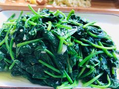 -琼大师东方烤乳猪(亚特兰蒂斯店)