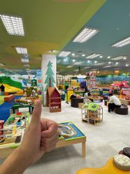 -莫莉幻想儿童乐园(武汉经开永旺店)