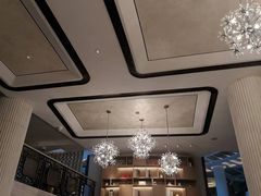 -浅深(世茂滨江精品店)