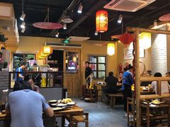 大堂-锅来乐地锅鸡(安亭店)