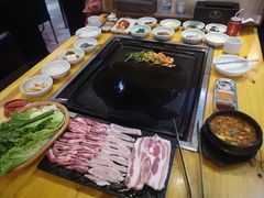 -金顺韩式烤肉·网红烤肉店(广利路店)