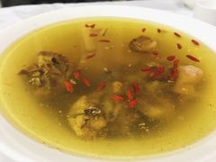 墨鱼鸡汤-喜洋洋(中山四路店)