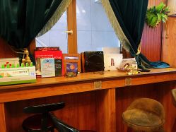 充电休闲区-小齐发型Star·Salon