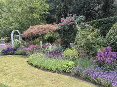 -常熟路(地铁站)