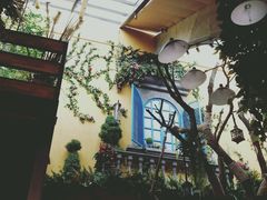 -屋顶花园餐厅(步行街老地王大厦店)