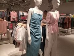 -URBAN REVIVO(北京斯普瑞斯奥特莱斯店)