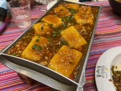 -香巴拉云南餐厅(华莱坞店)