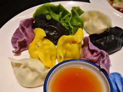 五味海鲜水饺拼盘-东莱馋房(陆家嘴店)