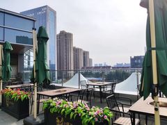-锅里锅外地锅鸡