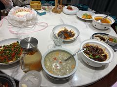 -荷塘秋月·本帮江浙菜(国权路店)