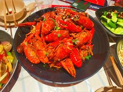 -巴厘龙虾·榜首油焖大虾(音乐学院·沿江酒馆店)