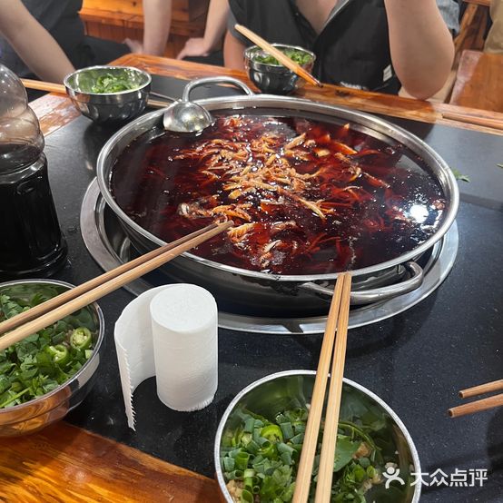 雪花食坊居牛杂火锅