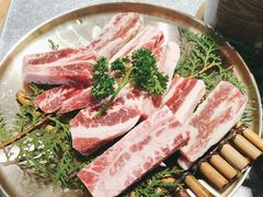 -草家酱蟹炭火烤肉店(珲春南路二店)