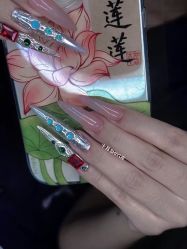-十月·日式美甲美睫·纹眉