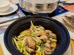 姜葱焖蚝-蚝大仙横琴生蚝火锅(中央汇店)