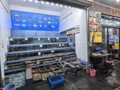 -锐记美食店·现捞海鲜(闸坡店)