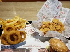 -The Habit Burger Grill 哈比特汉堡(复兴soho店)