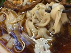 -呷佬·长沙手工米粉(金沙江路店)