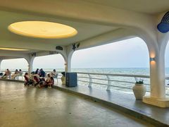 -北戴河碧螺塔海上酒吧公园