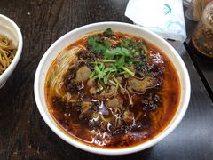 -耙豌豆重庆小面