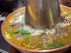 -京悦南门涮羊肉·羊蝎子火锅(田林路店)