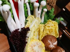 -捞王锅物料理(上海世茂广场店)