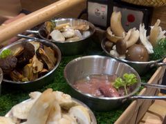 -一朵菌·野生菌探索家火锅(南亚店)