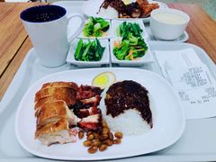 -了凡油鸡饭·面(台北101店)