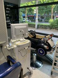 -PE SALON