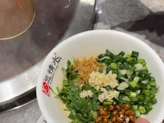 -忘情水鱼头·鲜鱼火锅(滨江中路店)