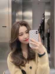 -HAIR HERE造型