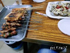 -二红烧烤排骨串(麦岛店)