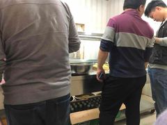 -咱家王新国把子肉(县东巷店)