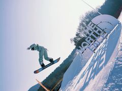 -东北亚滑雪场