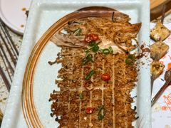 -小董哥烤串·爆汁大油边(故宫店)