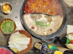 -冯校长老火锅(中联广场店)