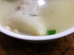 -雷祖芳老妈蹄花店
