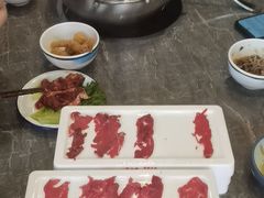 -罗二娘·鲜切牛自助火锅(罗湖东门步行街店)