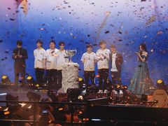 -大连体育中心体育馆