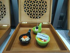 -亚洲国际大酒店·云顶阁旋转自助餐厅