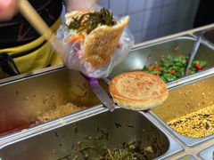 -三兄弟高炉烧饼