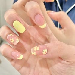 -斯馨·健康美甲美睫