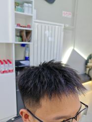 -尤司男士国潮理发馆