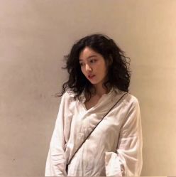 -V HAIR SALON造型