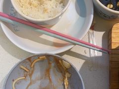 -小鱼小牛(世欧广场店)