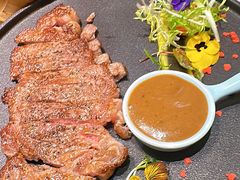 -ins森林童话餐厅coffee&bistro