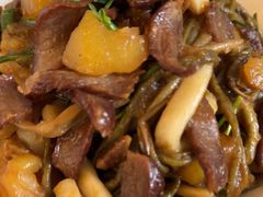 -哈啾嗨·蒙文化主题餐厅(京汉新城店)