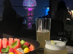 -FLAIR顶层餐厅酒吧(浦东丽思卡尔顿酒店)